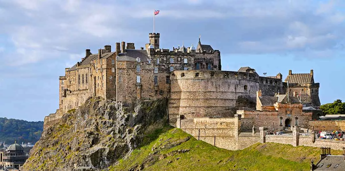 全球六大中世纪古堡巡礼