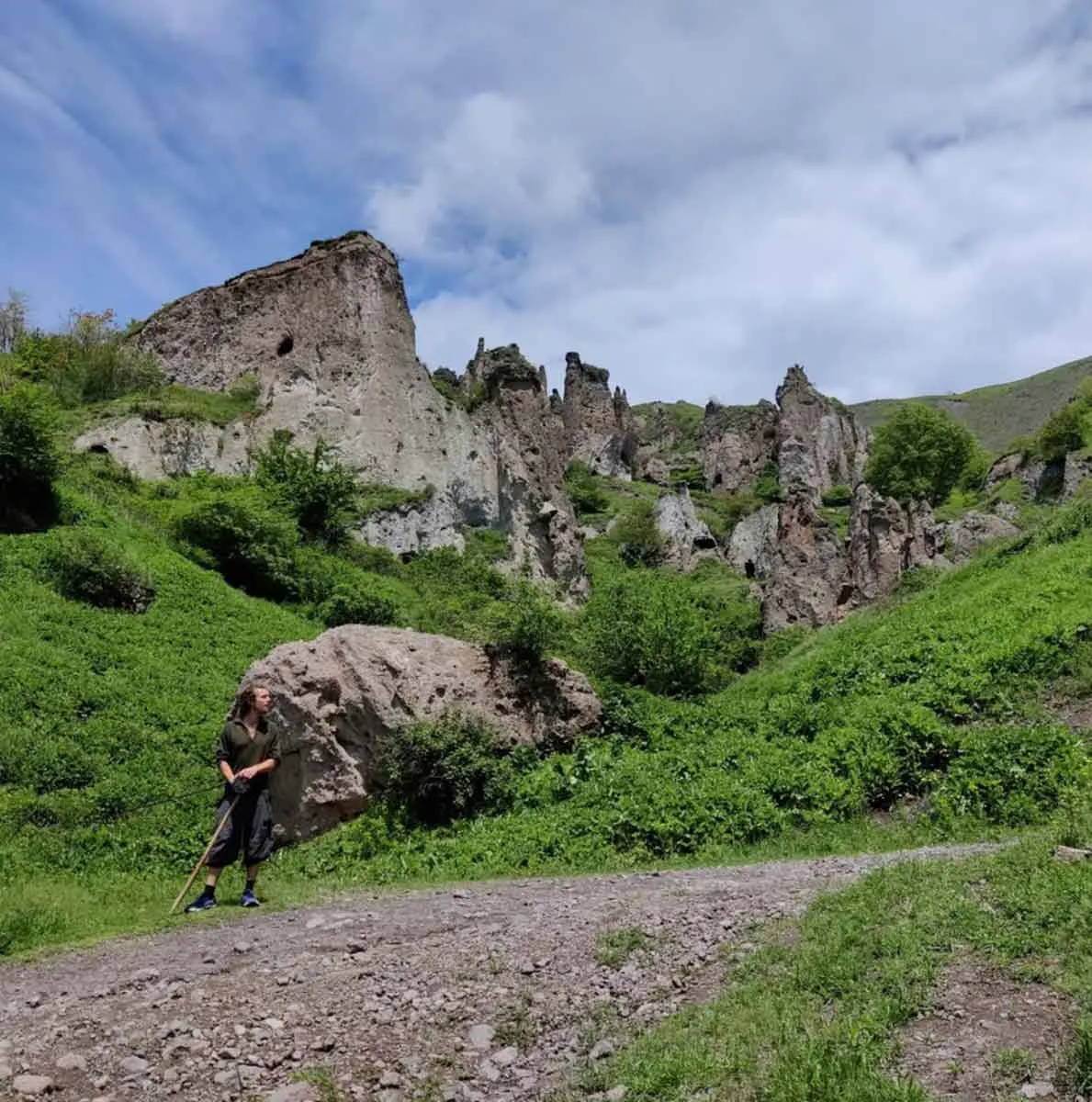 探秘遗忘之地：古欣佐列斯克洞穴世界