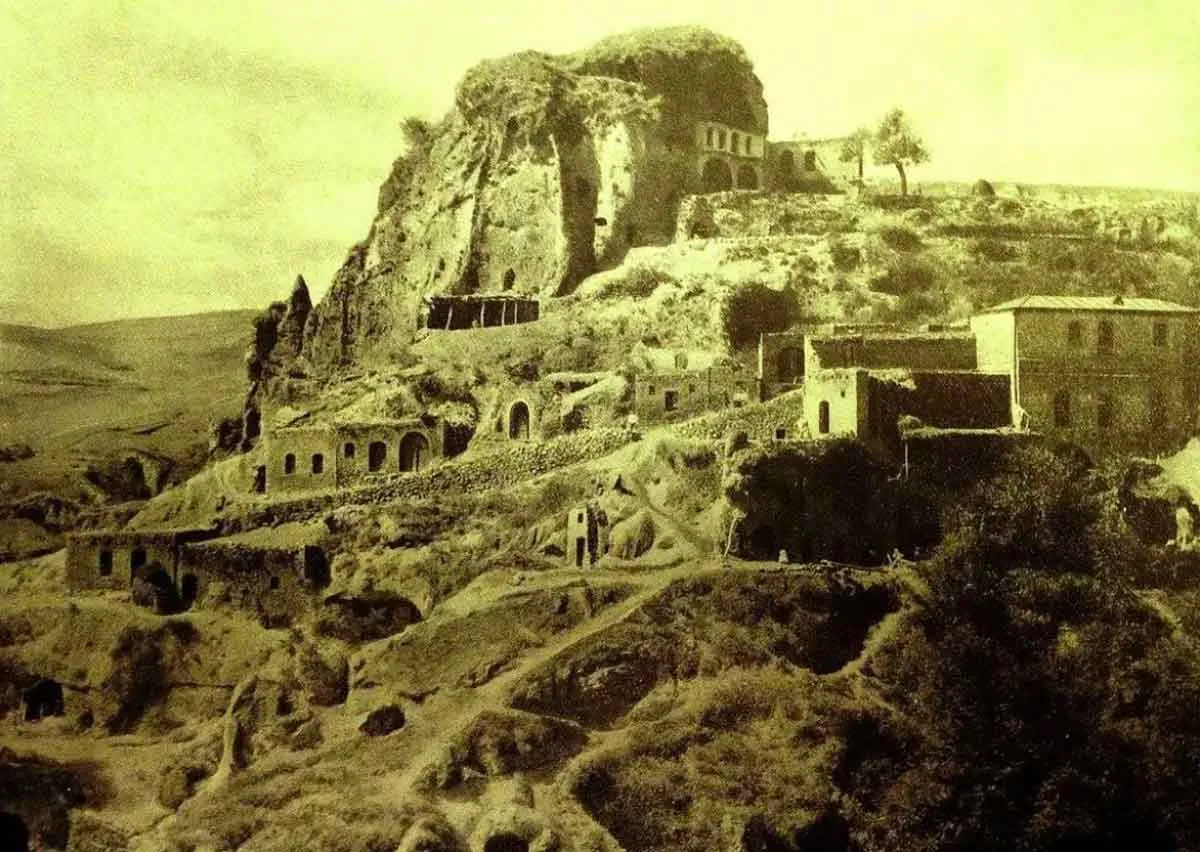 探秘遗忘之地：古欣佐列斯克洞穴世界