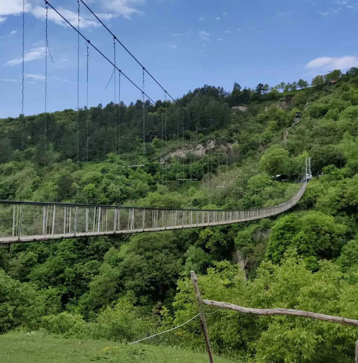 探秘遗忘之地：古欣佐列斯克洞穴世界