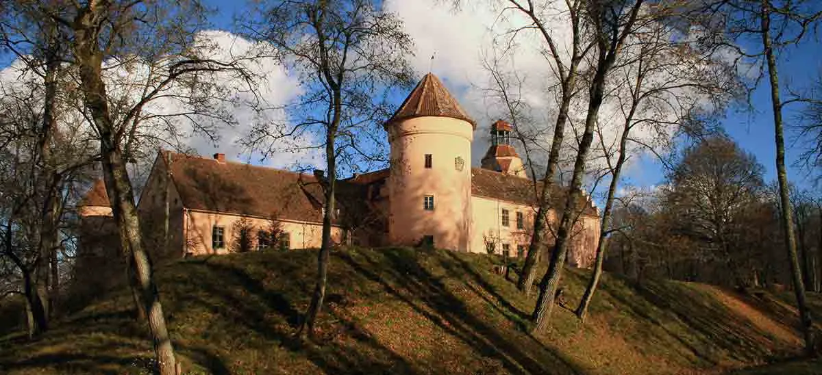 图片2: 埃多莱主教城堡