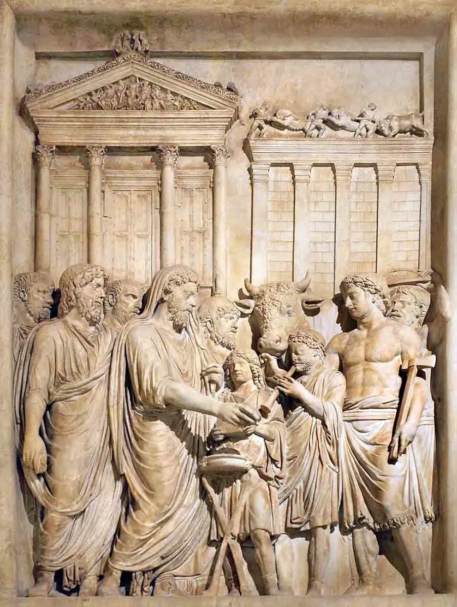 图片3：马可·奥勒留在卡皮托利欧神庙前献祭的浮雕