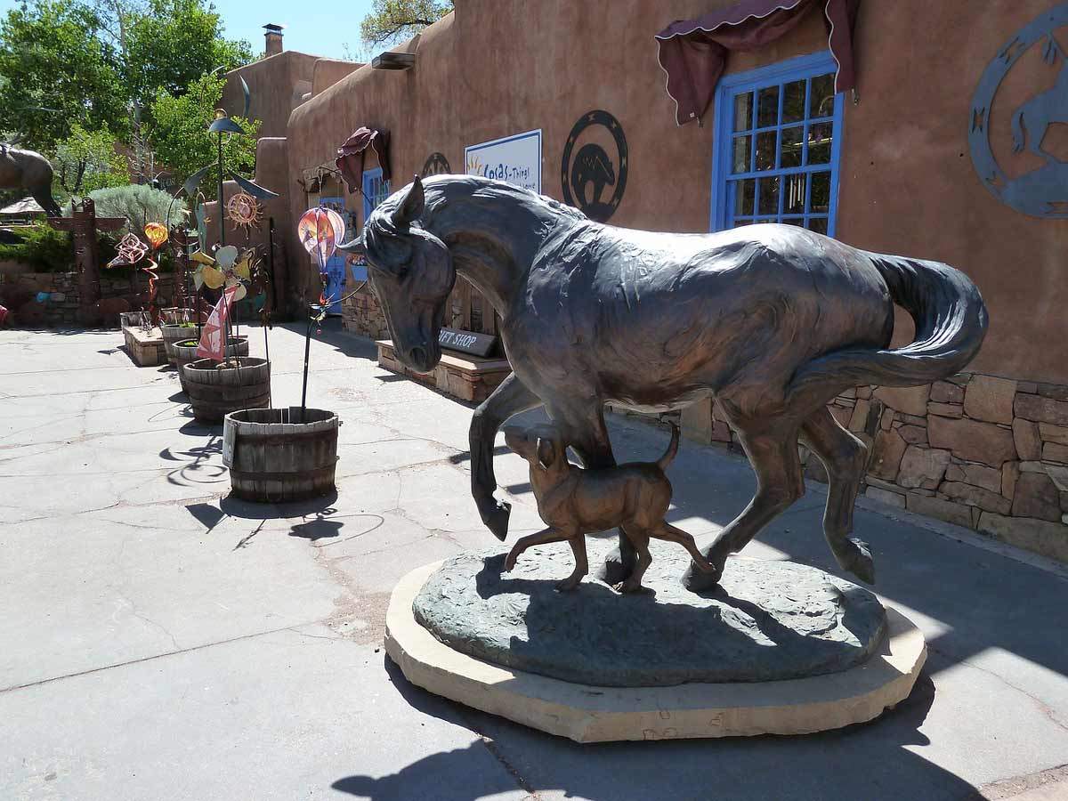 horse-dog-sculpture-santa-fe.jpg