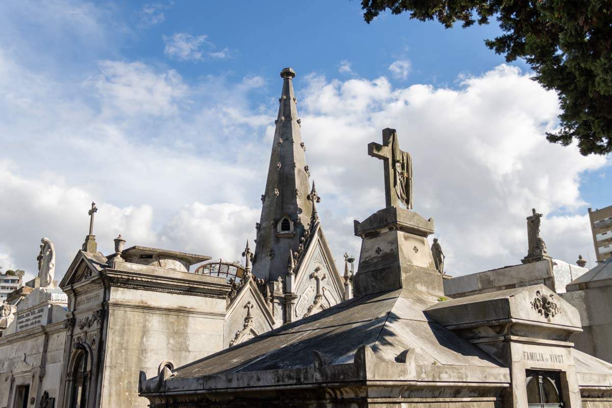 recoleta-cemetary-samantha-demangate.jpg