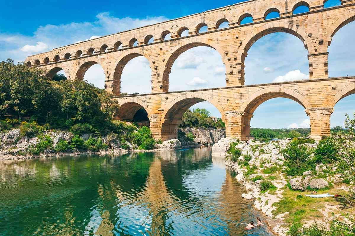 roman-aqueduct-france.jpg