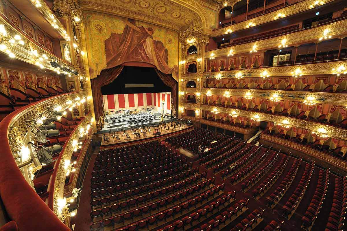 buenos-aires-theater.jpg