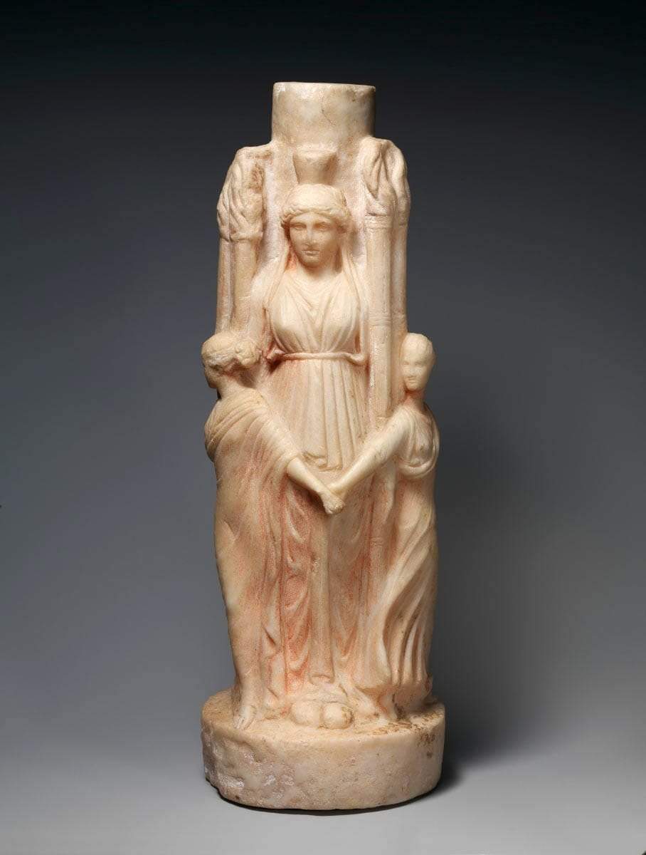 hecate-three-graces-statue.jpg