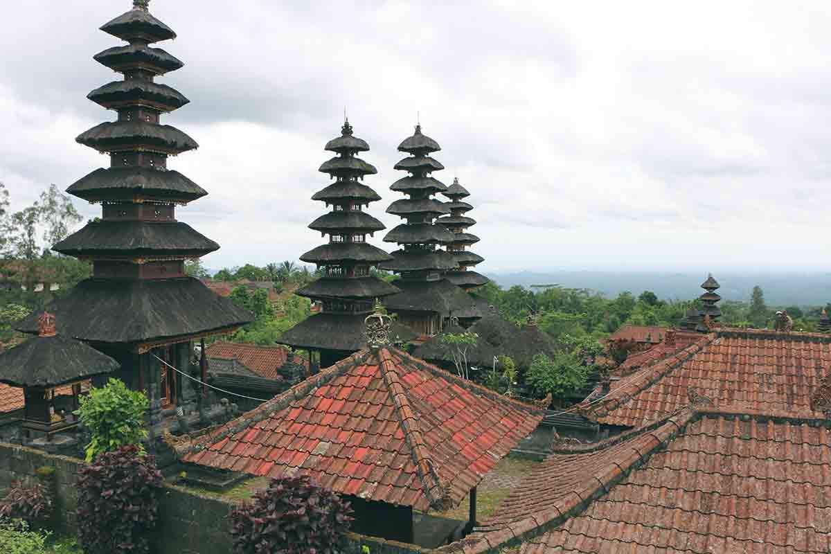 besakih-temple-roofs.jpg